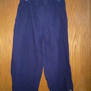 Elegant Women's Cropped Pants in Deep Blue